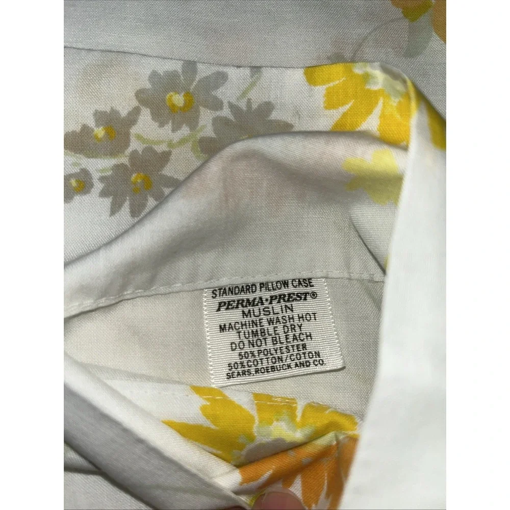 Vtg Pair Of Pillowcases Sears Roebuck Perma Prest‎ Muslim Floral Flower Yellow